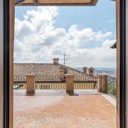 Appartamento Palazzo San Giacomo *
